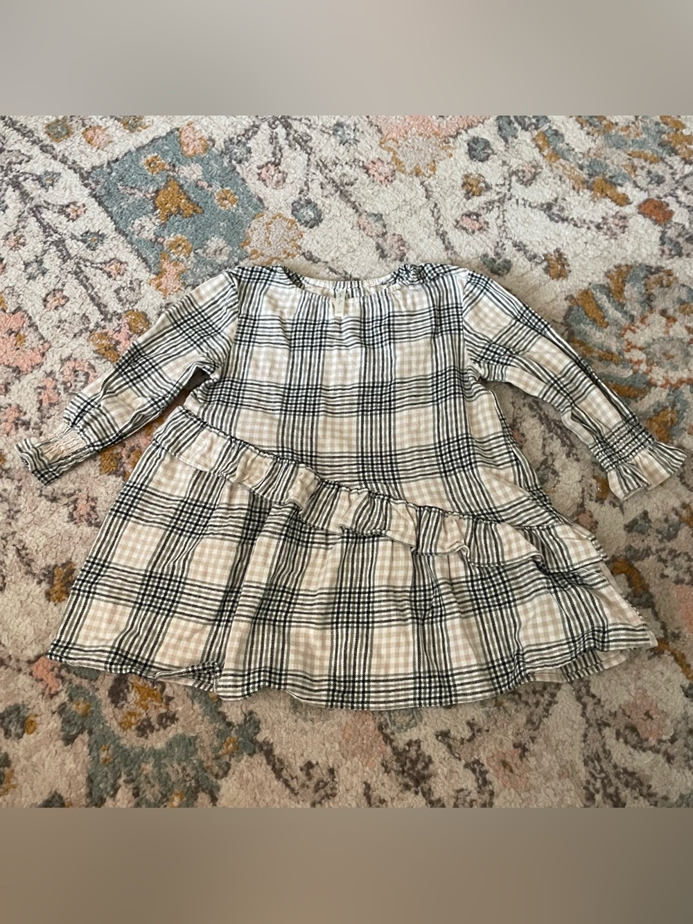 Rylee + Cru Plaid Ruffle Hem Long Sleeve Dress - Beige & Black